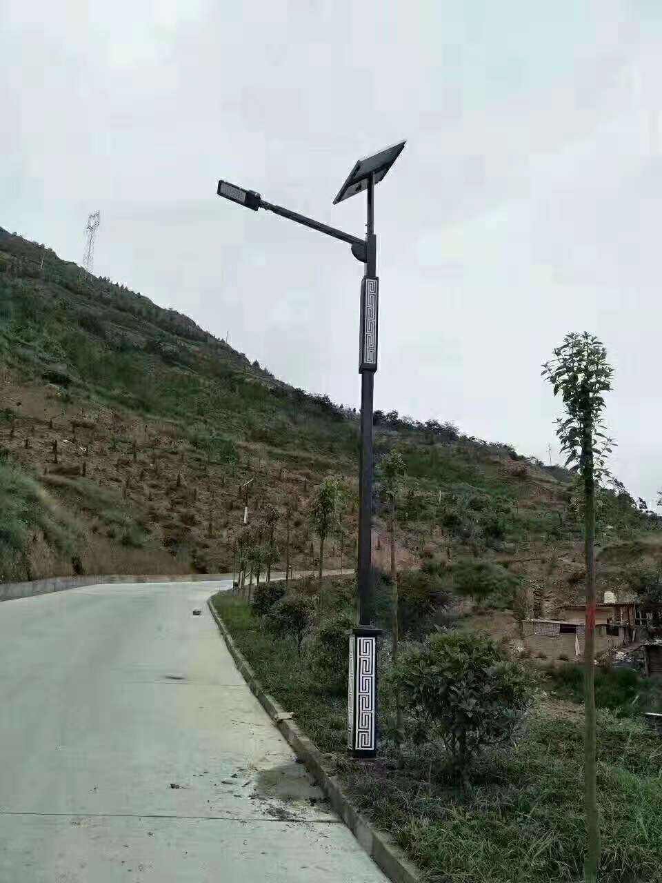 新华区仿古太阳能路灯